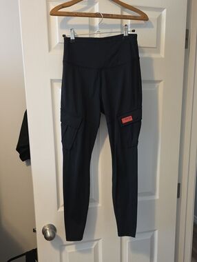 High-Rise Black Cargo Leggings with Pocket Detail
